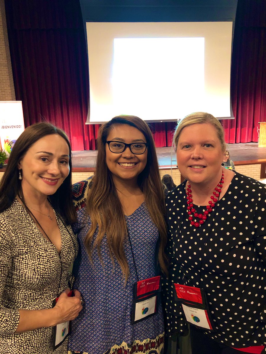 Ms_Camarillo4th's tweet photo. What an amazing opportunity to present at the BEAM conference with my teaching partner @MsRojas4thgrade and assistant principal @roachteach! Bringing Intercultural Understanding to other educators. @DCEtrailblazers #DCE20 https://t.co/JLjnKO5DkW