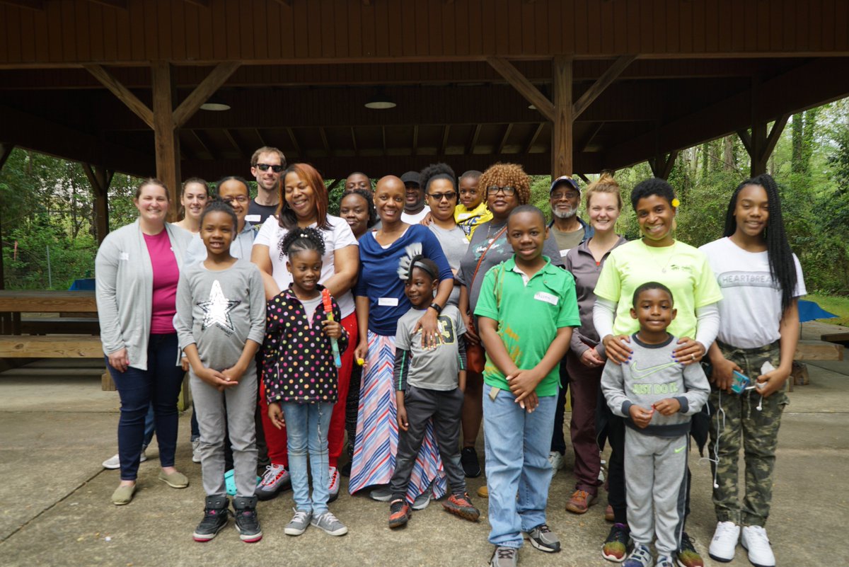 MidlandsHabitat's tweet image. The clouds parted and the sun came out in time for our first ever Family Fun Day at Riverfront Park in @WestColumbiaSC . Our incredible @UofSC College of Social Work interns planned the day. We have such a hardworking group- It was  nice to kick back and relax together today!