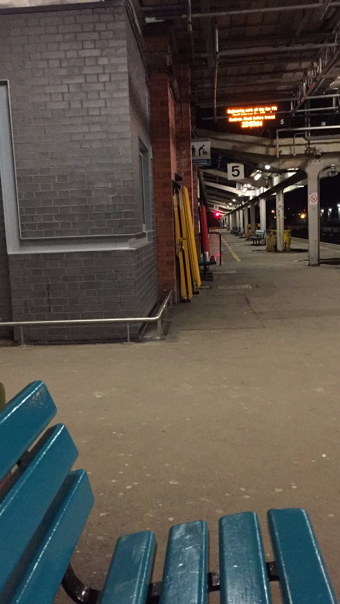 EliTheDDC's tweet image. Heading home after a blooming fantastic day volunteering at the amazing #TheBigBusk #Shrewsbury an amazing event raising money for an amazing charity @shrewsburyark  finally met the amazing @shrewsmorris in person 😀 &amp;amp; saw @InTheShed @MrPATtastic @printzoneshrews @Painted_Life...