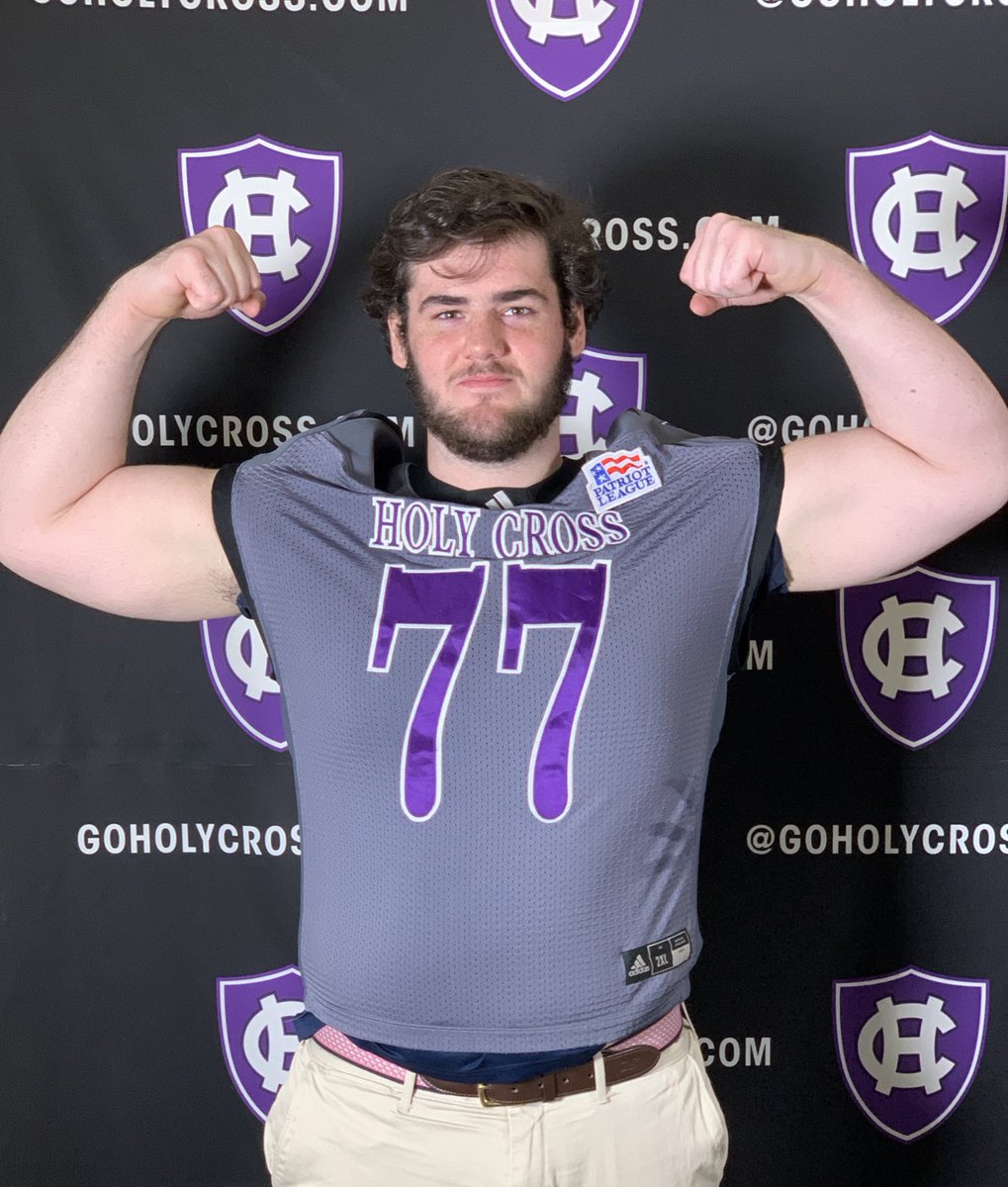 CameronPH77's tweet photo. Really had great time at Holy Cross! Loved the pace and competitiveness of the practice! Thanks to @coachdc34 @Coach_Smith61. https://t.co/r8a2819Set