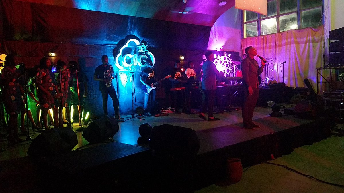 epsuknust's tweet photo. Minister Wisdom Sablah

#CIG19
#epsuknust
#live
#queensHall
#knust
#alumni
#DeclaringHisGlory
#worship
#drama
#spokenWord
#Christ
#Glory
#dance https://t.co/NGePZ85fio