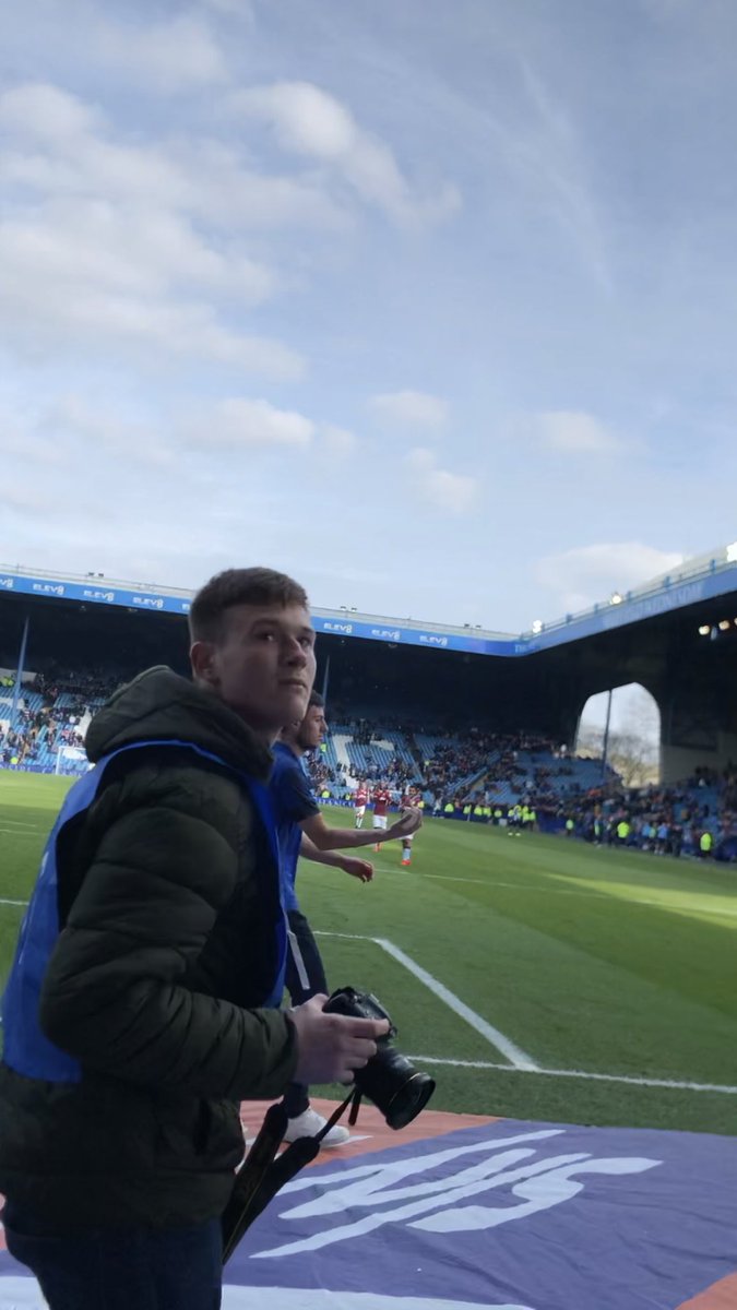 UTVSOTC's tweet photo. @AndyStevenson20 Thanks mate. Do you reckon you could RT this for me pls. This lad took a photo i would really love to see. Hopefully a wednesday fan knows who he is! https://t.co/tb4lFA9wOo