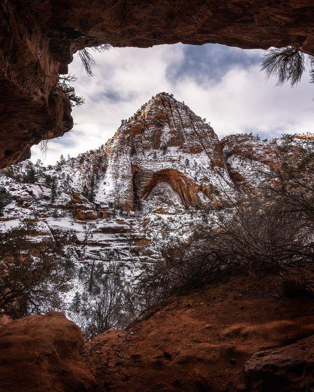RichExploration's tweet photo. Found this frame on the way out from a skunk of a sunrise = Happy Rich 😊 .
I’m off to Death Valley and Alabama hills on a full send with @apollo.dubs &amp; @beholdcreators. Anyone else gonna be out there?! Hmu
.
.
.
.
#uniladadventure #utahunique #utahis… https://t.co/ApiGKQYJCg https://t.co/QEkaZaUevi