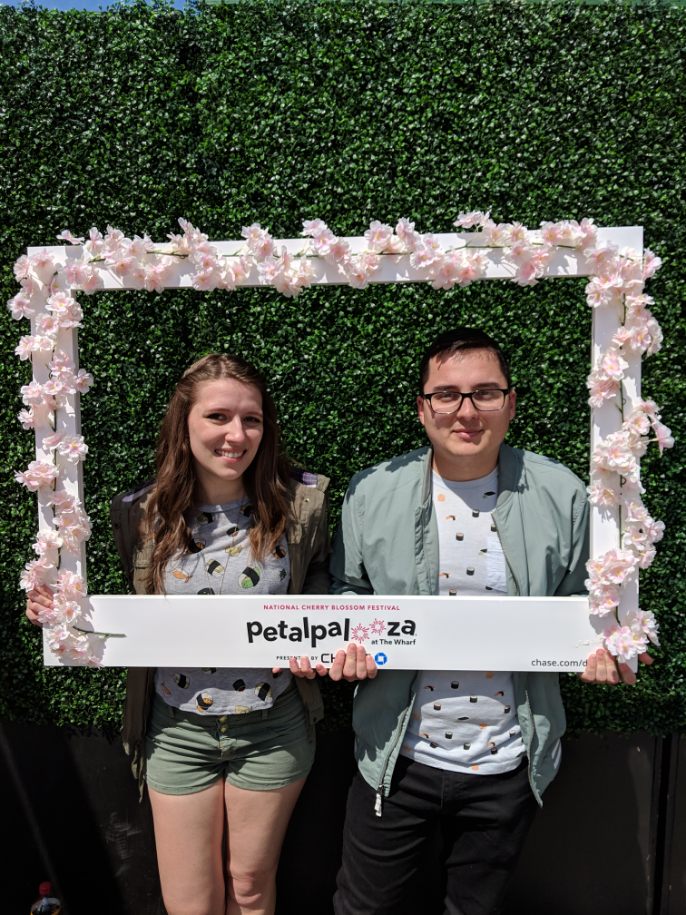 TessaQuits's tweet photo. I'm a photo whore #whatmakesdc #petalpalooza https://t.co/vdVA0wrIQJ