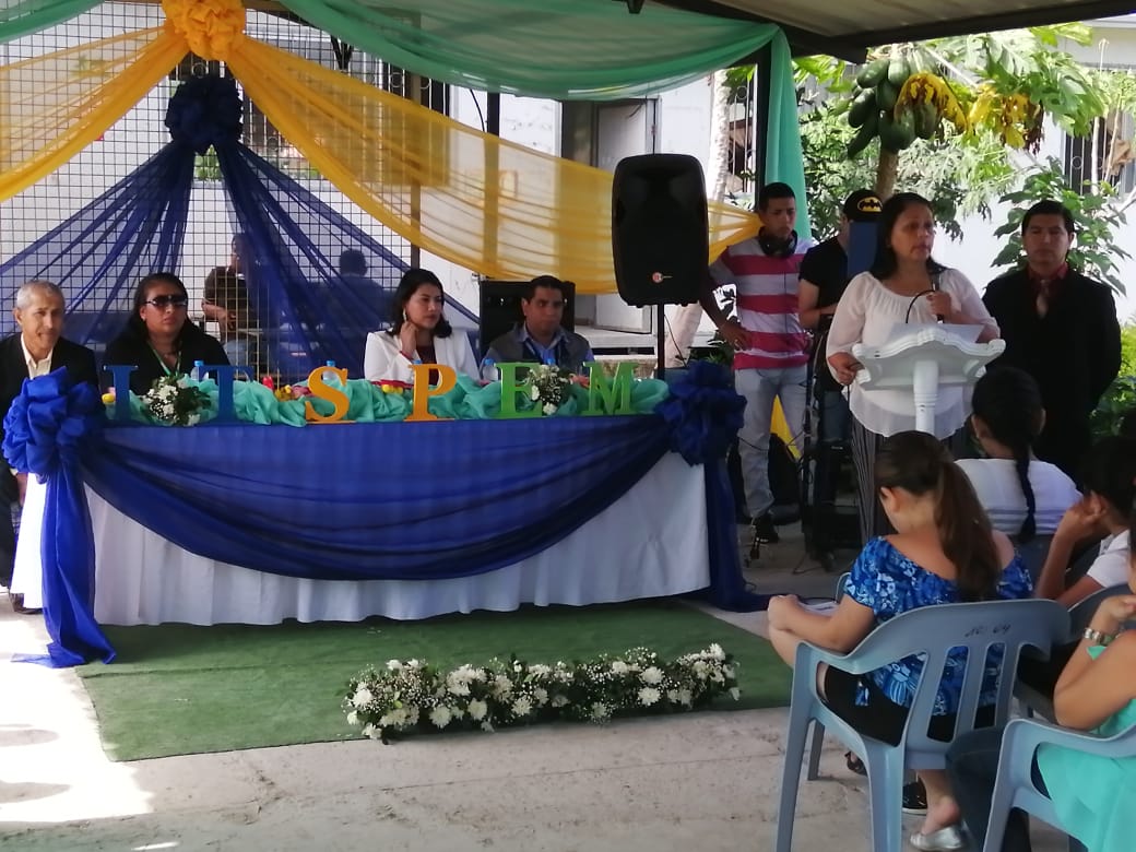 ISTPEM1's tweet photo. Culminación del curso básico de inglés Jamming English Course proyecto de vinculación del área de idiomas del #ITSPEM con la ciudadela San Jorge donde participaron 62 niños de la comunidad https://t.co/s8TFCUJtAe