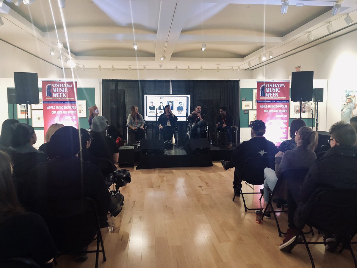 oshawamusicweek's tweet photo. The Money For Your Music panel has everyone in the room engaged! Lots of great knowledge being shared! ๐ #OMW19 https://t.co/AYkNz2dJjm