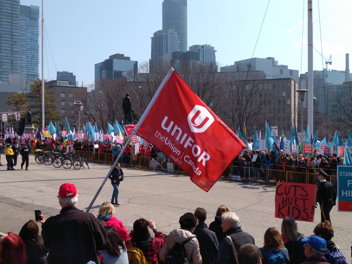 BillMurnighan's tweet photo. Beautiful day for a revolution. Here at Queen's Park to give Doug Ford an education in people power. https://t.co/SuVG1inMiU