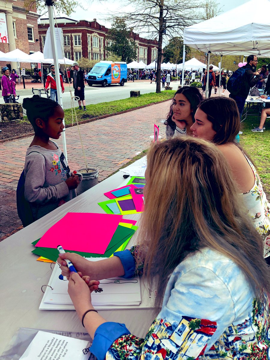 jkmaccormack's tweet image. Our lab @emotioncasl representing #affectivescience at this year’s #uncscienceexpo - activities like having kids identify where they feel different emotions in their bodies, emotion perception tasks, and ambulatory physio!