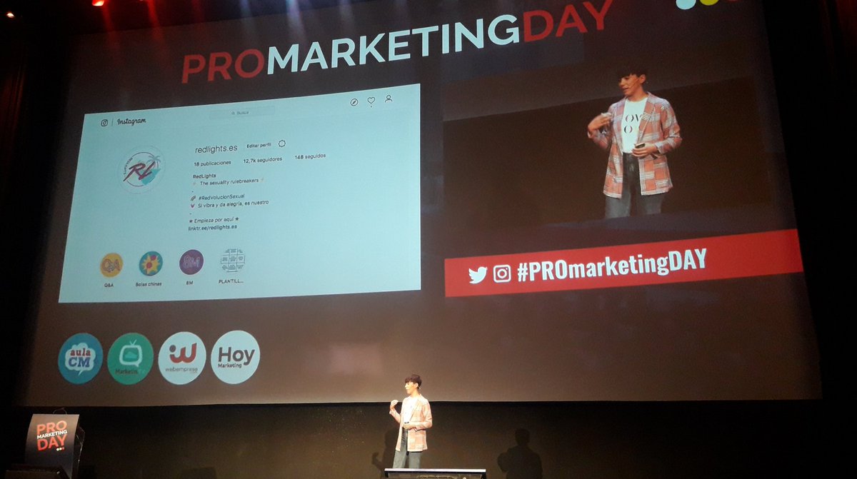 Ahora <a href="/YaizaRedLights/">Yaiza✨</a> nos cuenta cómo tenemos que emocionarnos y que el mundo necesita más realidades #PROmarketingDay