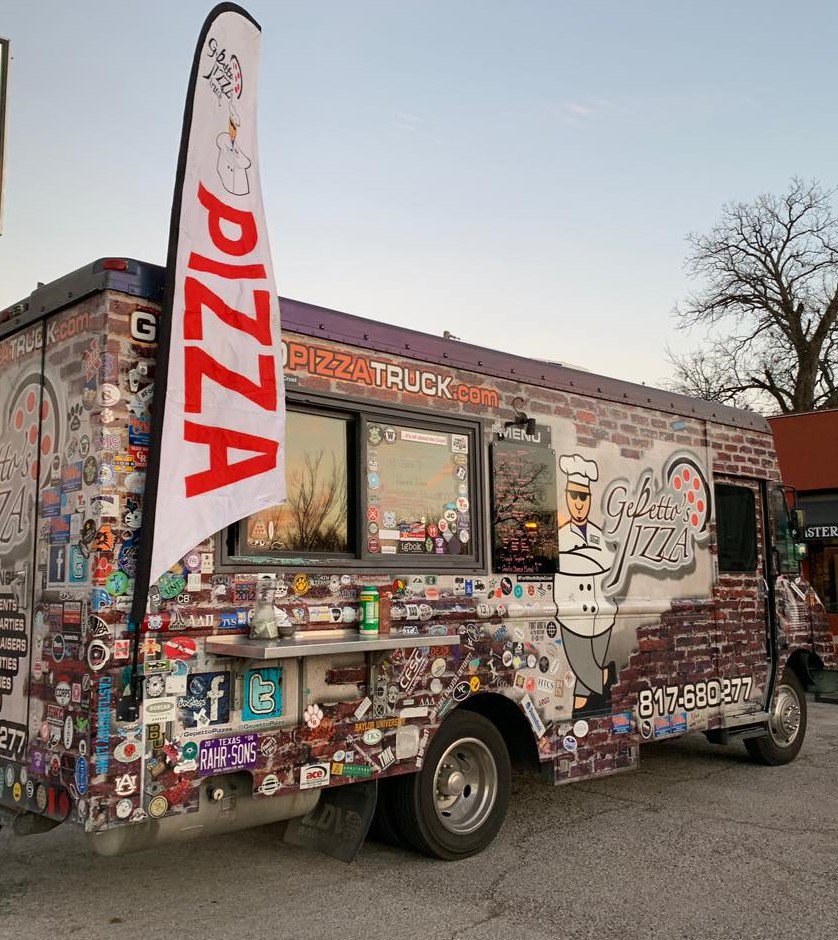 <a href="/Gepettopizza/">Gepetto Pizzas</a> will be outside our doors today! Pizza, cider, Saturday 🍕🍻
facebook.com/events/2385584…

#foodtruck #pizza #hardcider #saturdaymotivation #fortworthcidery #fortworthtaproom #nearsouthsidefortworth