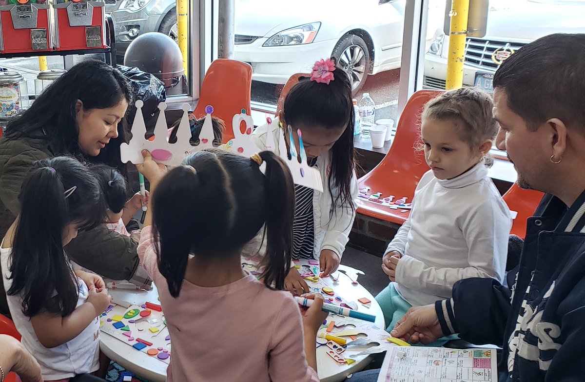 Msalvatore2024's tweet photo. Today @LBpublicschools launched our #LiteracyInLaundromats initiative. Volunteers from our #EarlyLearningCenters, @LBPublicLibrary &amp; #MonMedicalCenter were on hand to read, guide, and share w our children. We had so many little learners exploring books on a Saturday! TY #wcmm https://t.co/AB8xQshqYS