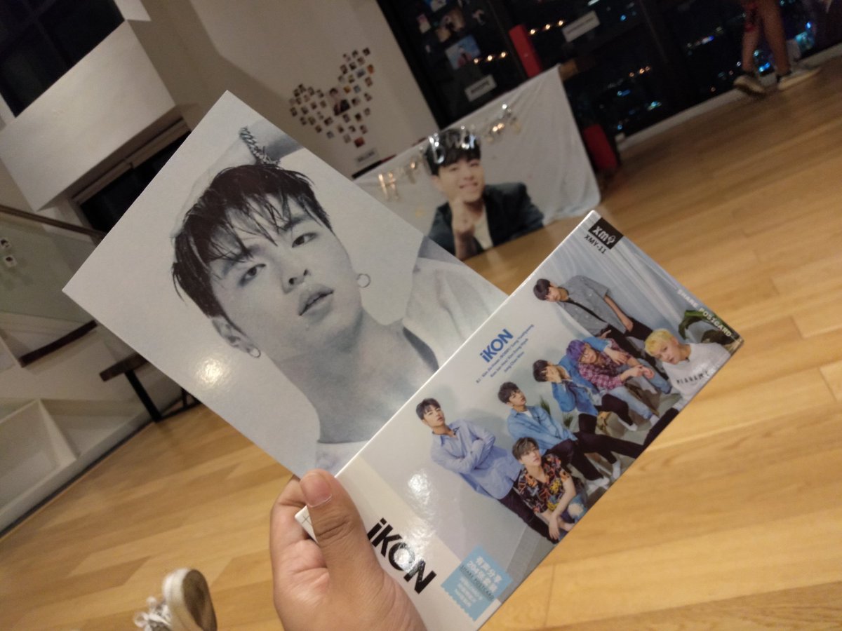 TineYooKoo's tweet photo. (04.06.19)

WAAAAAH THANK YOU FOR THESE 😭😍 YOU MADE MY JUNIC HEART SO SO SO HAPPYYYY 😍💕 EVERYTHING'S WORTH I!

#Vernorexia #ASmileAsSweetAsSpring #ADayAsJunhoe https://t.co/aqE0IOVIih