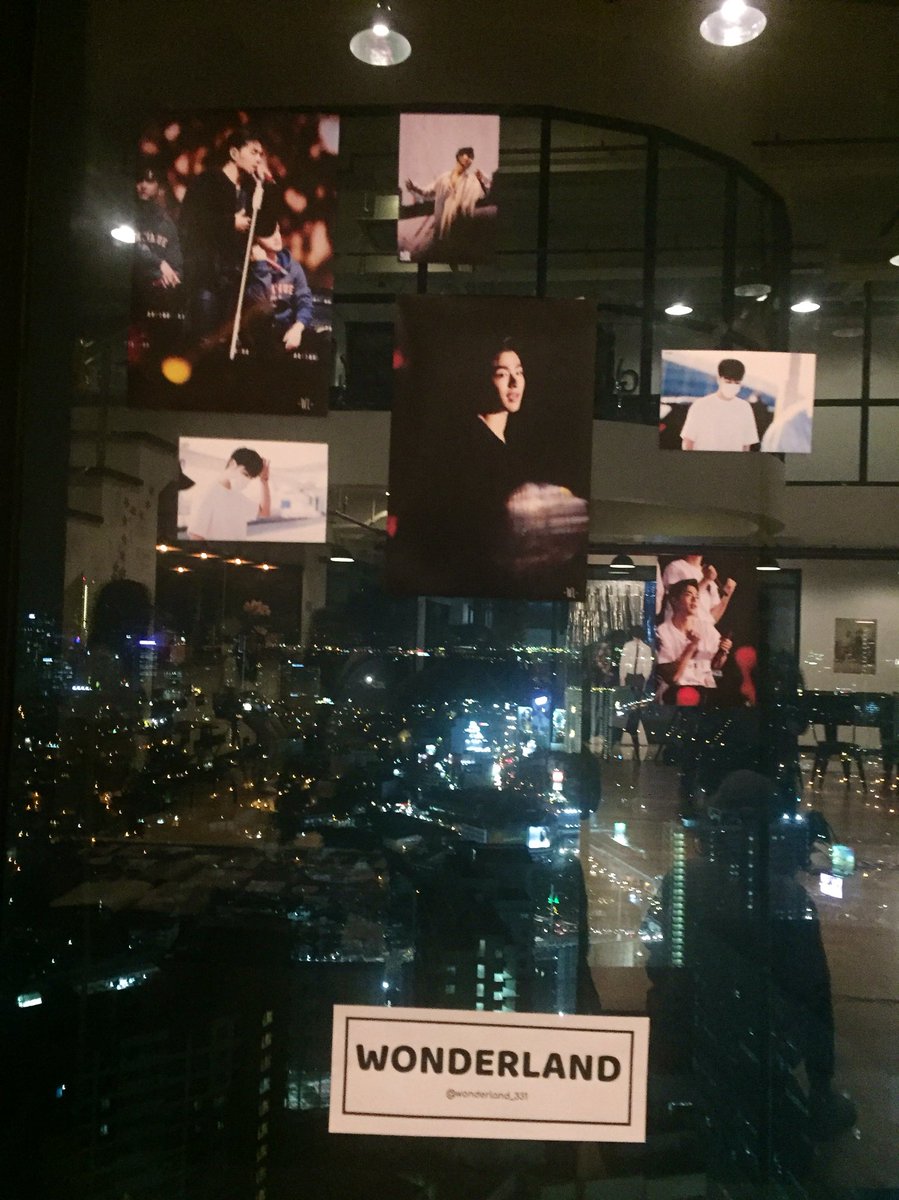 junhoedays's tweet photo. Fansite pictures exhibit! 너무 너무 감사해요 @koojunhoe_kr @wonderland_331 @KOOetherealboy @YOUTH_forJUNE @junest1997_3_31 🙇🏻‍♀️🥰

#ADayasJunhoe #Vernorexia #ASmileAsSweetAsSpring https://t.co/7R5sRbYegO