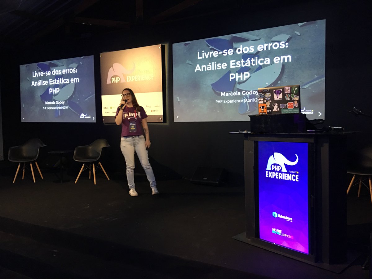marcelgsantos's tweet image. A @magodoy88 apresentando a sua palestra &apos;Livre-se dos erros: análise estática em PHP&apos; no #PhpExperience no @iMasters. Assunto muito importante para qualquer desenvolvedor(a) que se preocupa com a qualidade do seu código. #php #phpsp #phpx2019