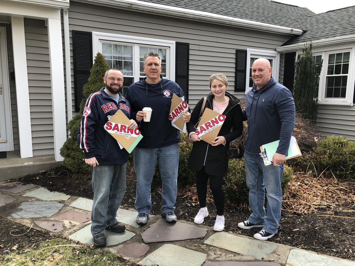 SarnoForMayor's tweet photo. Out for signatures in Ward 7! #SarnoForMayor #SpringfieldMA https://t.co/WJ6Kf63icK