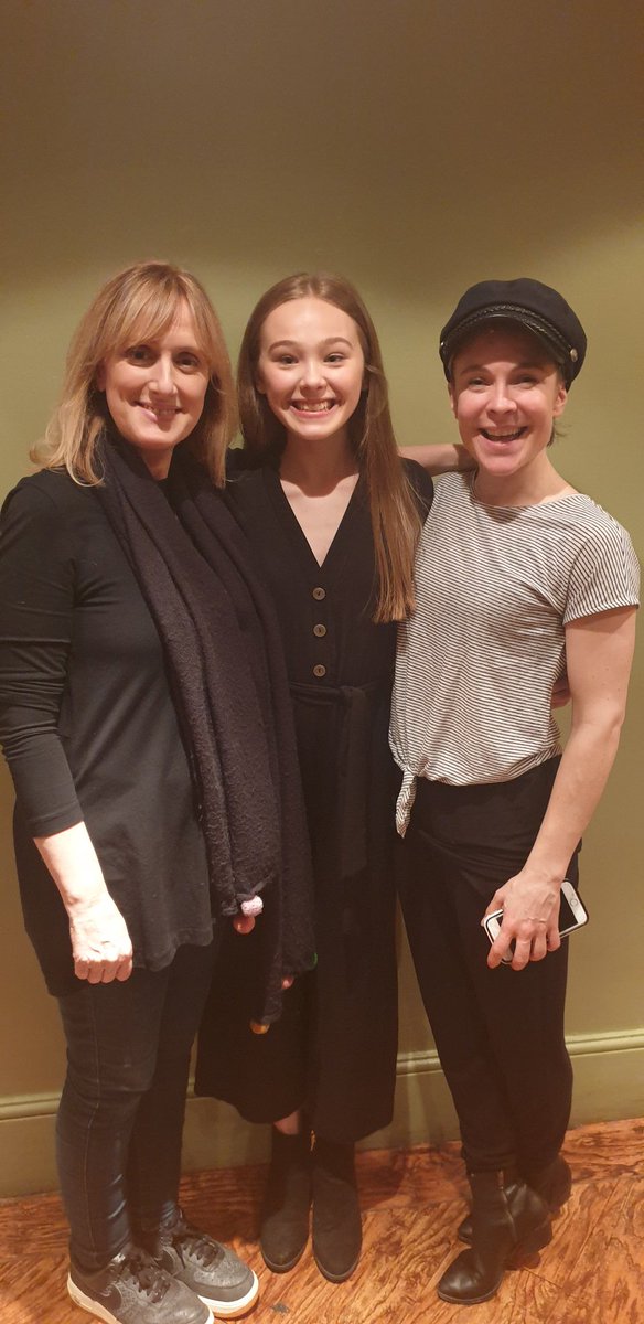 Rebecca_Nardin's tweet photo. Jenna/Kaisa sandwich! From my first show to my most recent.....look up to these two ladies so much, I feel so lucky to have worked with them both!! #greygardens #VioletMusical https://t.co/vH6wIsolS2