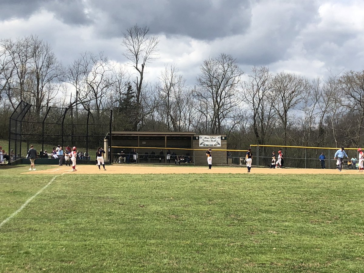 Carlisle with the triple play to give PC the Win vs Grant County! PC-3 Grant-0. On to the Championship game at St. Henry at 7:00.