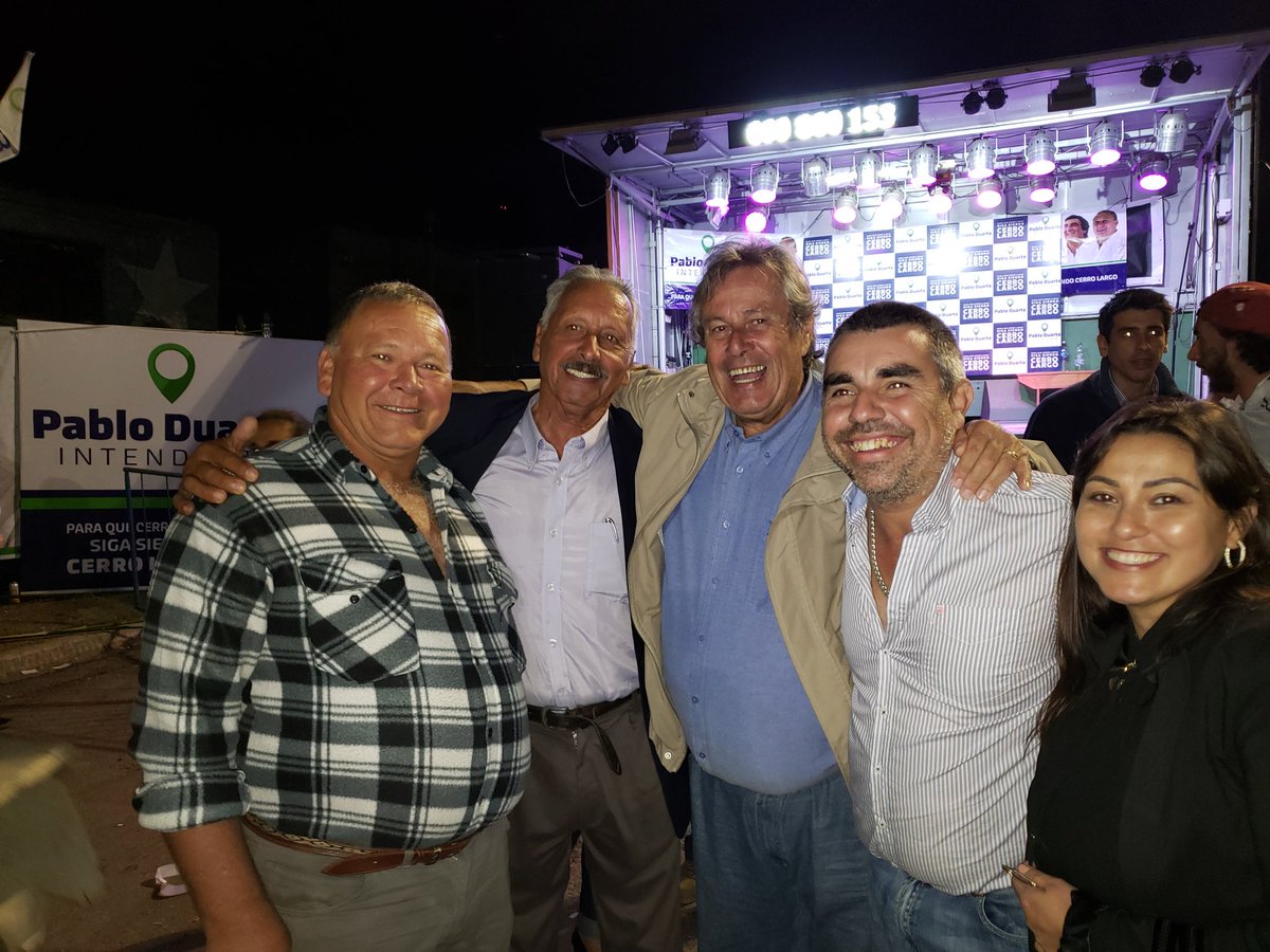 155Favio's tweet photo. Que decir A LA MANERA DE CERRO LARGO fue un gran acto de PABLO DUARTE Intendente , Antia Presidente , Botana Senador .  Isidoro Noblia y su gente dijo Presente y a no parar hasta la victoria . @cmorel93 @sergiobotana @Antia_Enrique @MejorPaisUy @AlcaldesPN @Nestor51504352 https://t.co/7GeTUmF4Kl