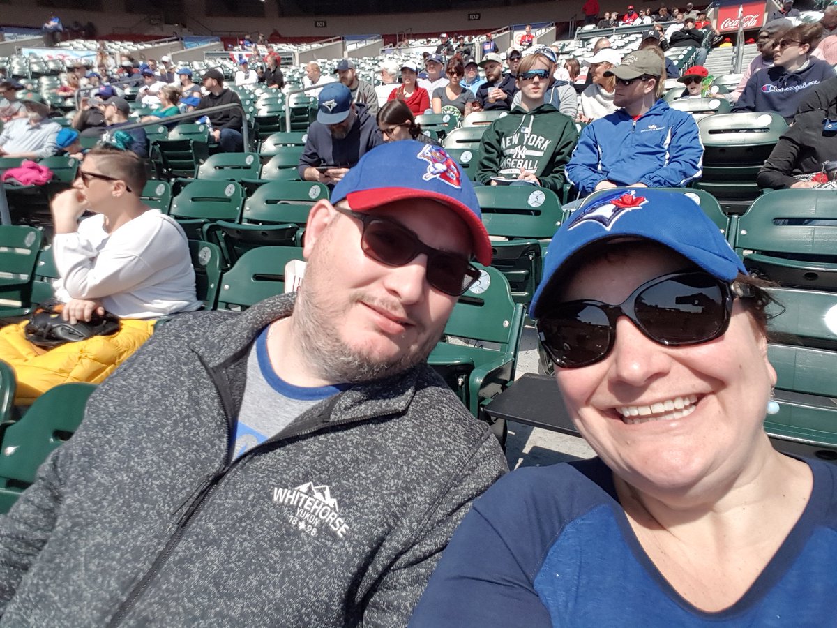 Shuffled off to Buffalo to see the boys of next summer play!