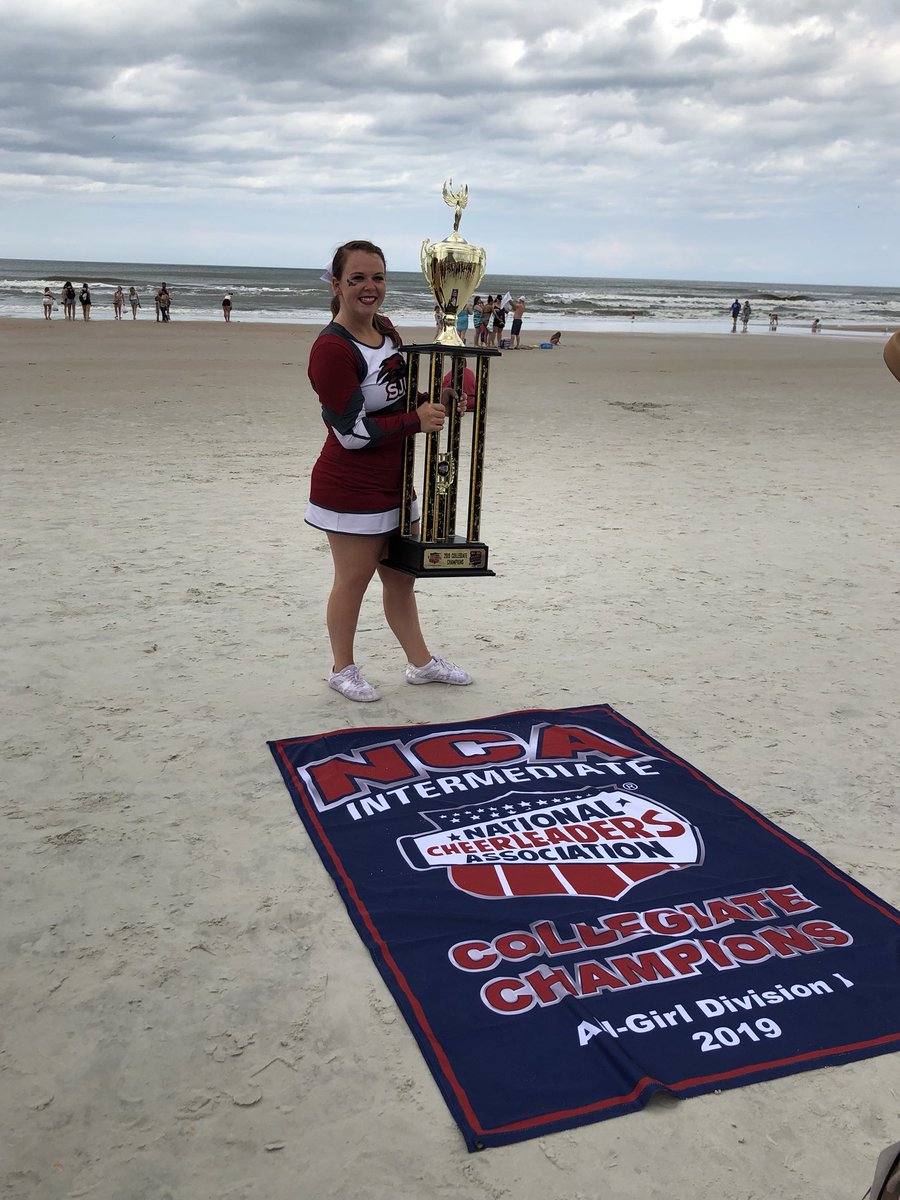 Yorktown_Cheer's tweet photo. Congratulations @kateoneil96 and the #SJUHawks on Taking 1st in the NCA College Nationals https://t.co/JT5w9O8Fms