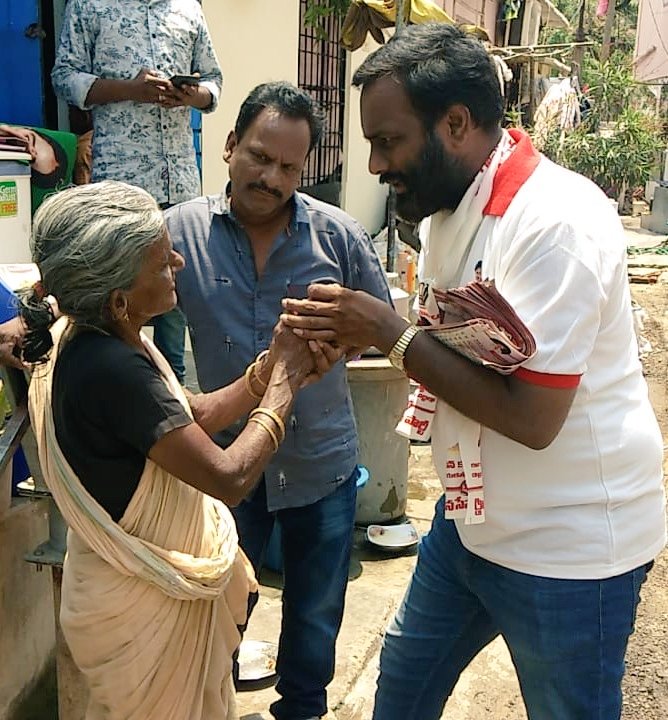 pvnraaz's tweet photo. Campaigning Pics 18Ward, Visakhapatnam East Constituency  @JanaSenaParty @PawanKalyan @VVL_Official https://t.co/yGdR6JOGCs