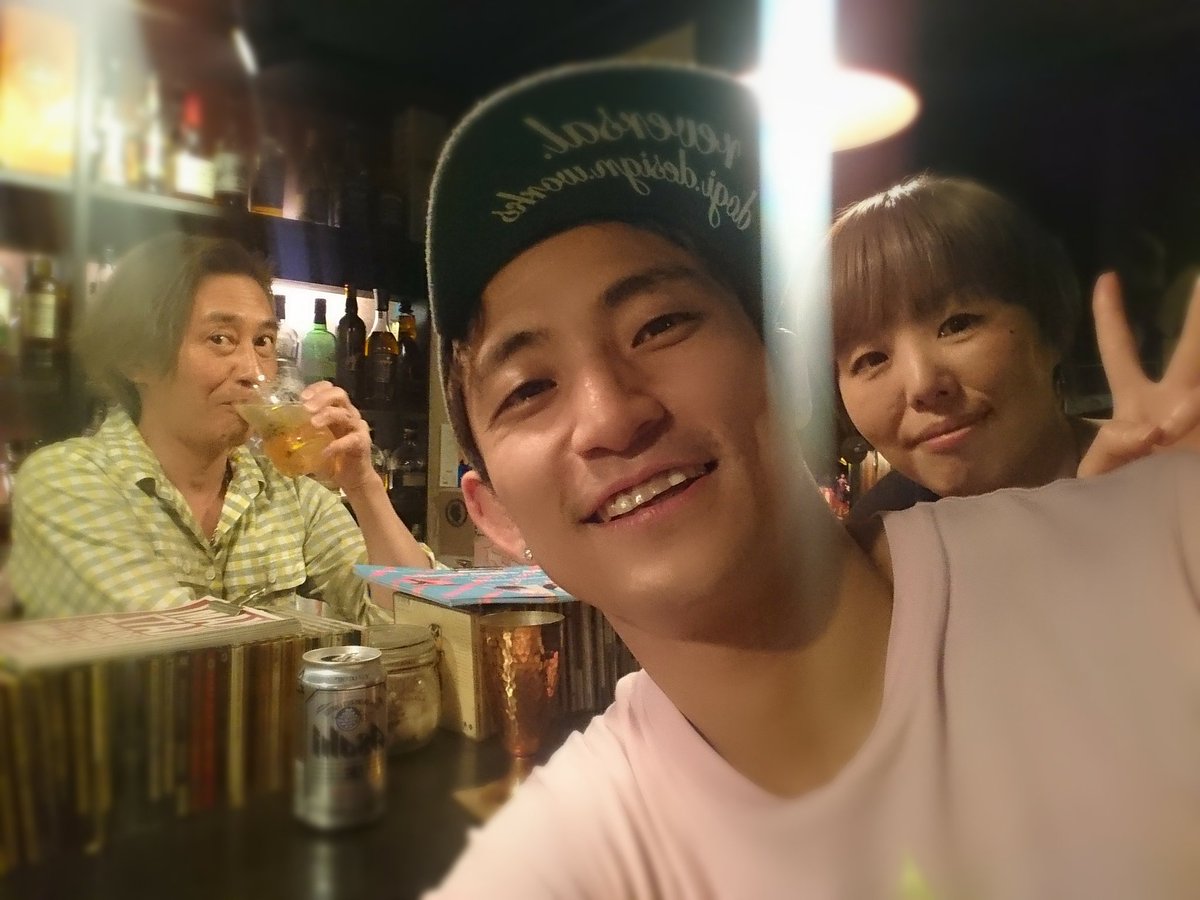 zen7yazen7ya's tweet photo. 2軒目も楽しく飲めました。
やっぱり高松は落ち着くわ🎶
#dot
#dotBAR
#sideB https://t.co/hbSrwuL0fJ