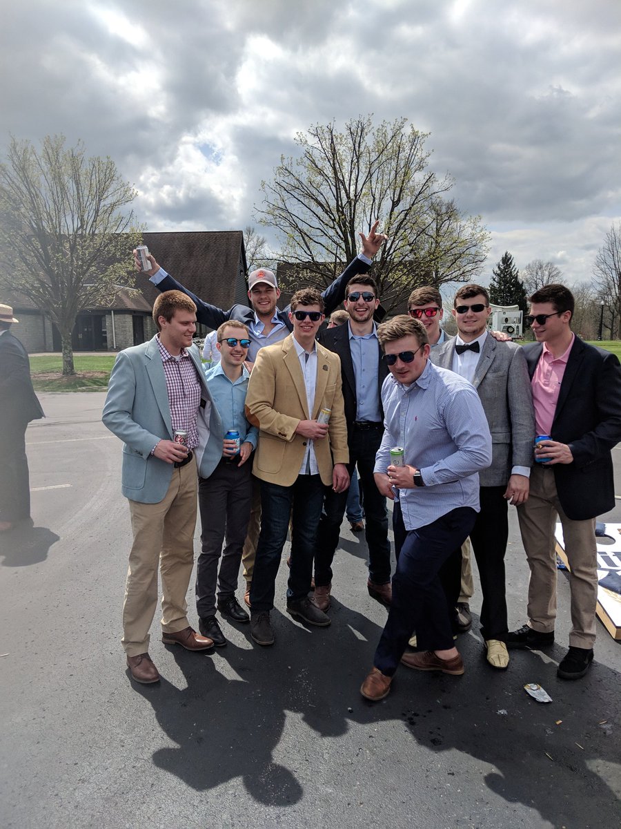 CruizersBar's tweet photo. Cruizer's to Keenland https://t.co/lOxdPiIHkO