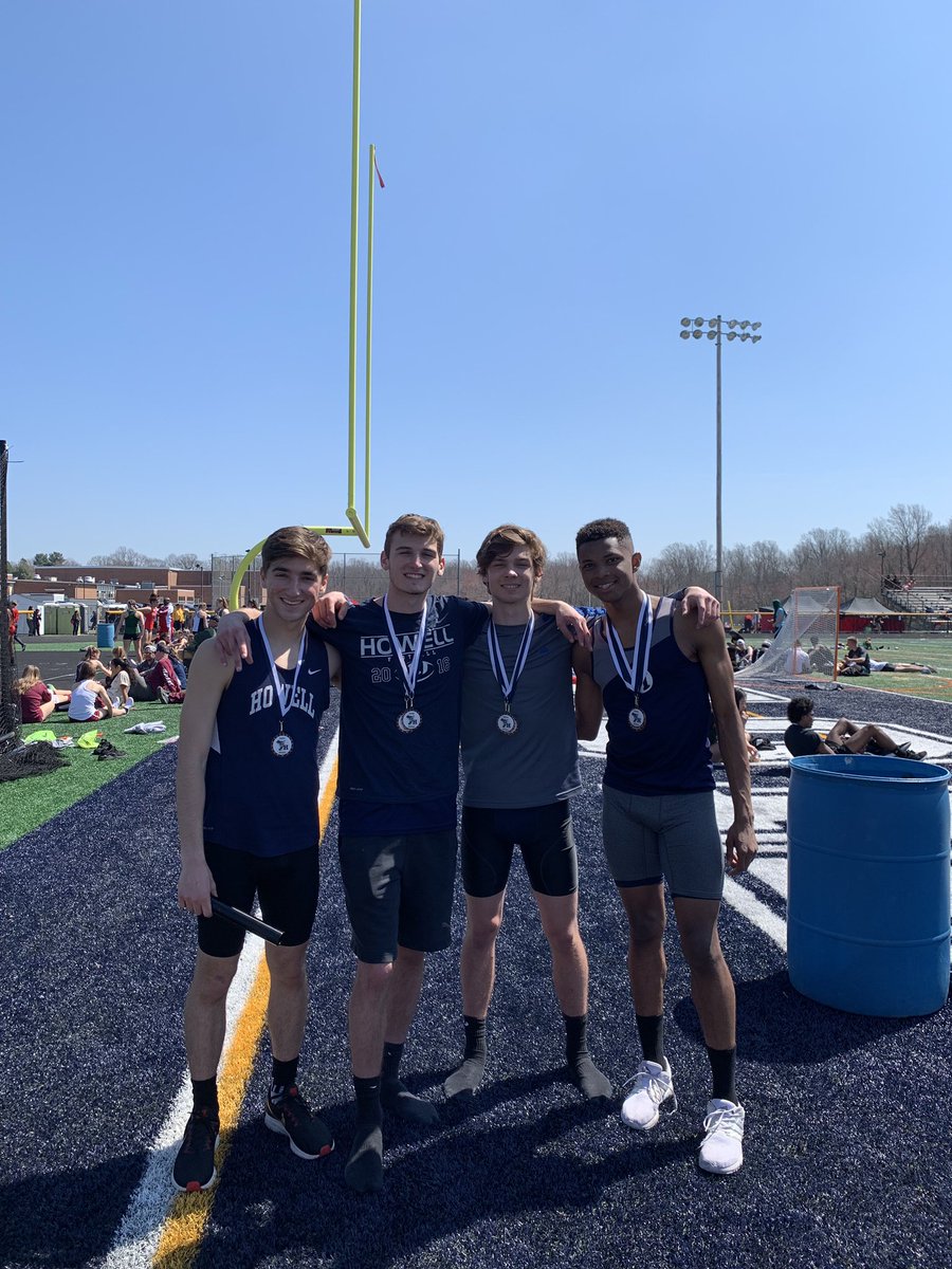 HowellBoysTrack's tweet photo. Boys SMR place 4th at Rebel Relays!!! https://t.co/oFRmxeoVJw