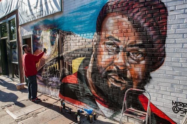 inlightenmg's tweet photo. Rest In Beats Sean Price
After pop art, graffiti is probably the biggest art movement in recent history to have such an impact on culture.
Jeffrey Deitch
#graffitiartweekends #graffitists #grafitti #streetart #graffitisprayed #tags #throws #murals #hiphopart https://t.co/vtzluttVWi