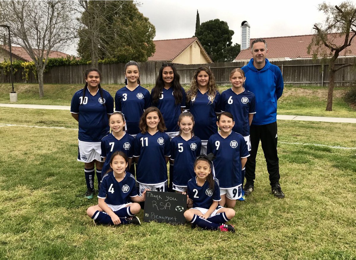 BiggersPat's tweet photo. @RSA1943 Thank you to the Riverside Sheriff’s Association from all the players, coaches and parents for sponsoring the Beaumont Spirit 12U Spring Select Team!! Thanks for giving back to the community you serve so well!! https://t.co/Mrz1dWhcSO