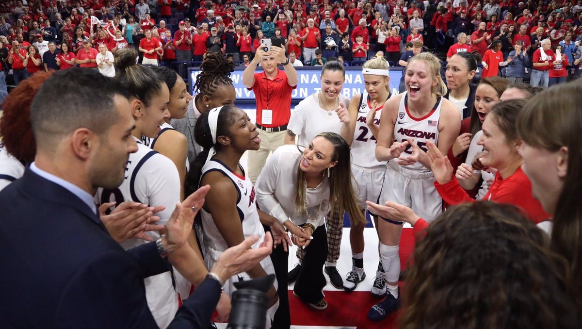 MargoSusco's tweet photo. We couldn’t be more proud of our #UofA ⁦@ArizonaWBB⁩ team!  ⁦@Tucson_Police⁩ will be in the stands with the rest of our awesome #Tucson community cheering you on! #Girlpower  #AZpride  #Weluvwbb ⁦@AZATHLETICS⁩ https://t.co/asVdeSy5dv