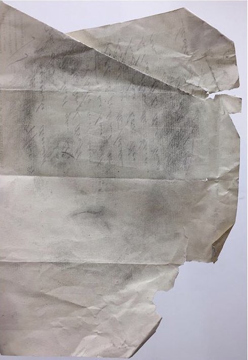 caragh_savage's tweet image. An old sculptural piece from 2016 #portrait #subjectobject #charcoal #traces #drawing #sculpture #wax #plaster