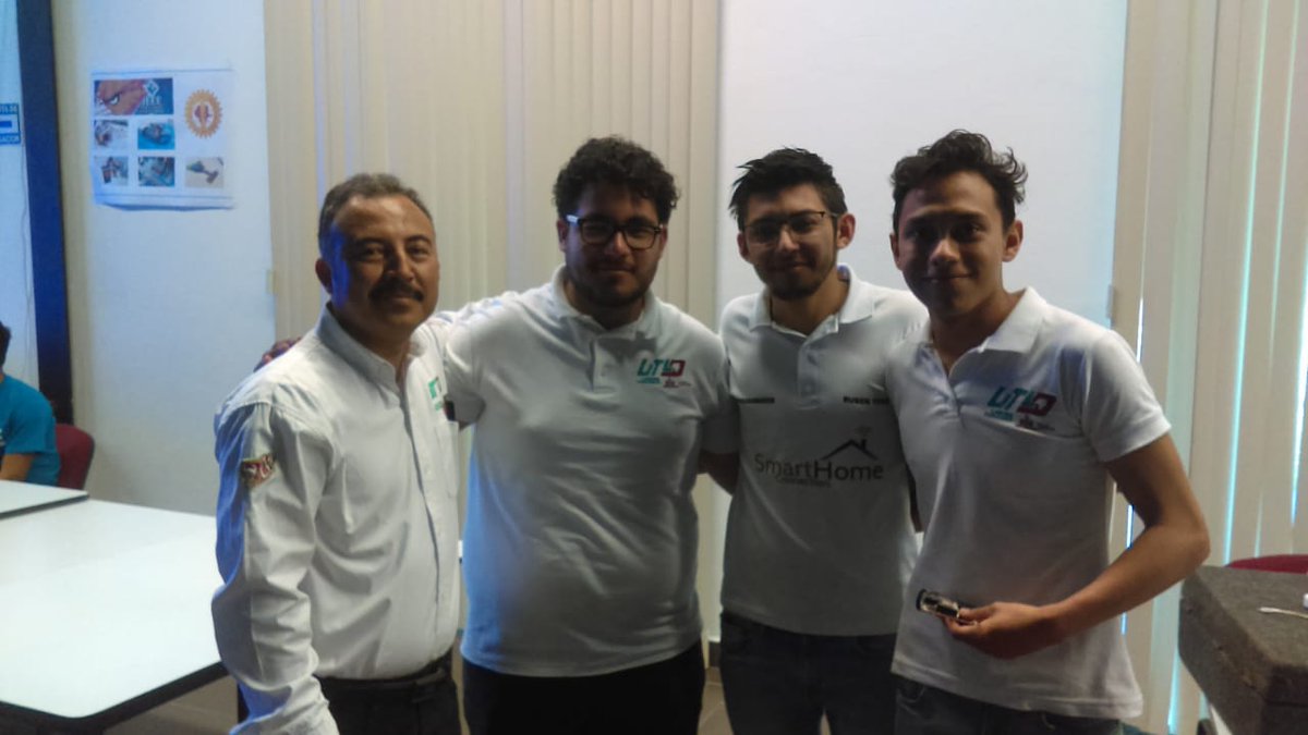 utldurango's tweet photo. #EquipoFinalista de @utldurango participando en el IV Concurso de Robots Seguidores de Línea, modalidad Persecución en @ITSLerdo. #VamosXTodo #BeFast #BeStrong #BeRender @AispuroDurango @SEED_Dgo @ruben_calderonl @CoorUTyP @ANUT_Mx @CECyTEDurango @COBAEDoficial @CONALEP_Dgo https://t.co/wf4ApGKMbU