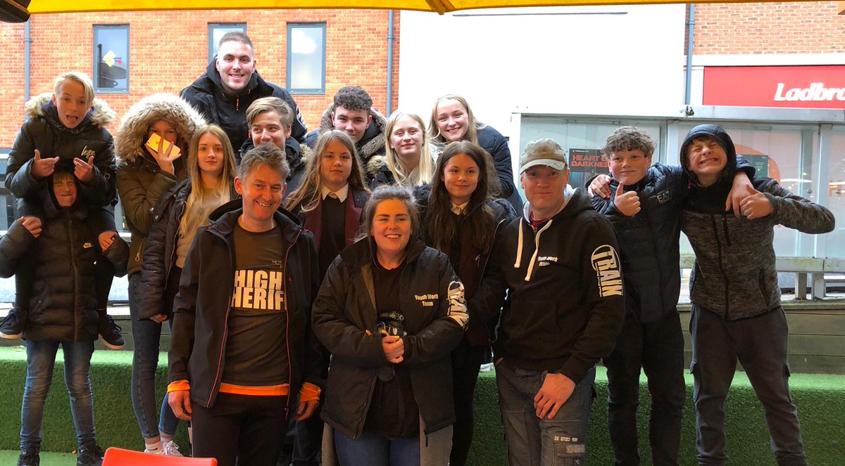 DidcotTRAIN's tweet photo. Oxfordshire’s High Sheriff joined us for detached this week! Thank you Richard Venables for coming along and getting involved in our youth work #detached #youthwork #highsheriff #didcottrain https://t.co/bIJIxejNGg