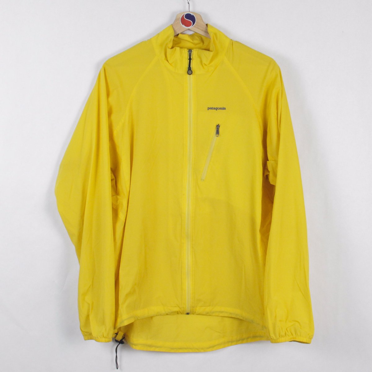 Off_suited's tweet photo. $50 CAD Free Shipping: https://t.co/N6DfnVLE79 #Patagonia #Fashion #Offsuited #Clothing https://t.co/7X1K5QfgNM