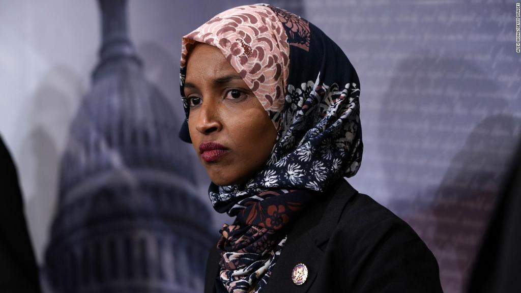 cnni's tweet image. A New York man has been charged with threatening to assault and kill Rep. Ilhan Omar because of her Muslim faith, according to a criminal complaint and affidavit 
cnn.it/2UloWHl