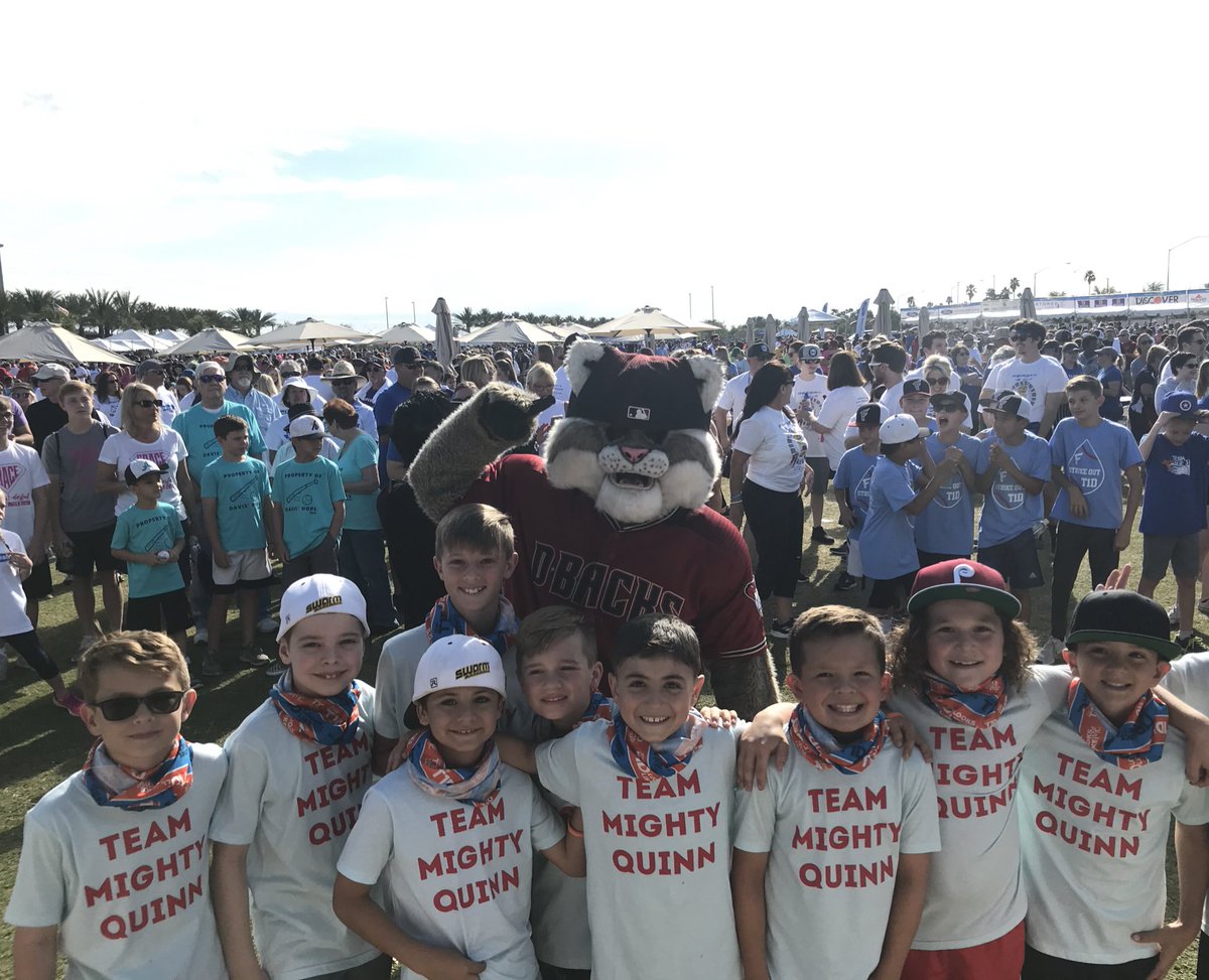 DbacksBaxter's tweet image. Had a blast this morning at the @JDRF_AZ One Walk! It was great to see so many people committed to finding a cure for type 1 diabetes. #TypeNone