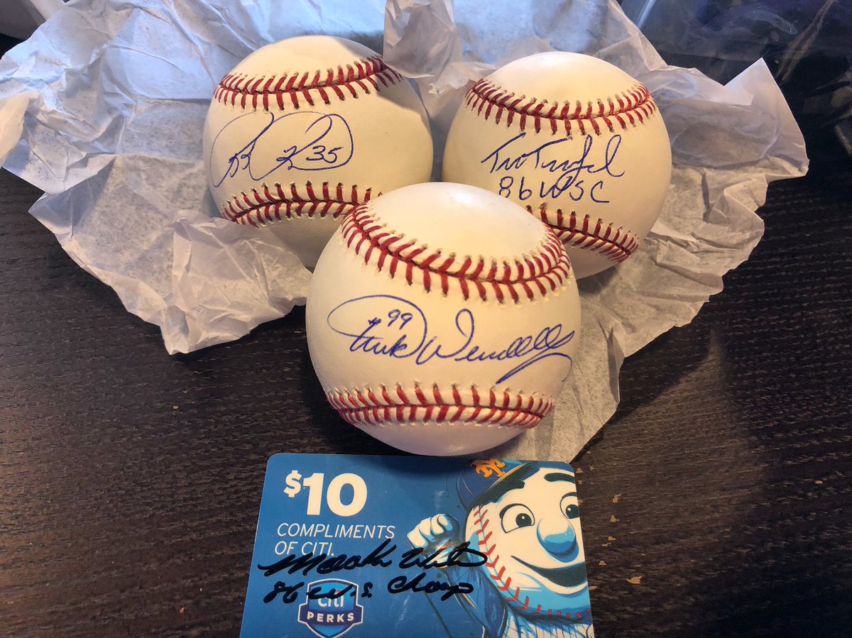 JohnCerilli's tweet photo. Lucky enough to meet some #Mets today at the #MetsHallofFame in #CitiField! Thanks #MookieWilson, #TurkWendell, #TimTeufel and #RickReed for signing my stuff! #LGM #Queens #MLB #baseball ⚾️ https://t.co/q19HRmiP7f