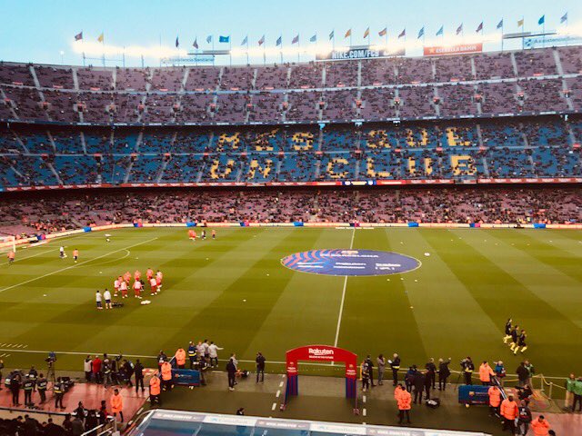 Mike_Phelan_1's tweet photo. Ok let’s see what you’ve got then 😉⚽️ https://t.co/yUjE4BIDPz