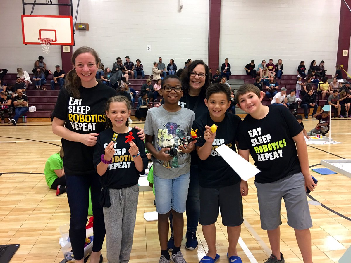 mrsakopp's tweet image. HERO Robotics Competition! A blast was had by all!!! @HumbleISD_GE @HumbleISD #wearegroves #HeroRobotics @kglover_prek