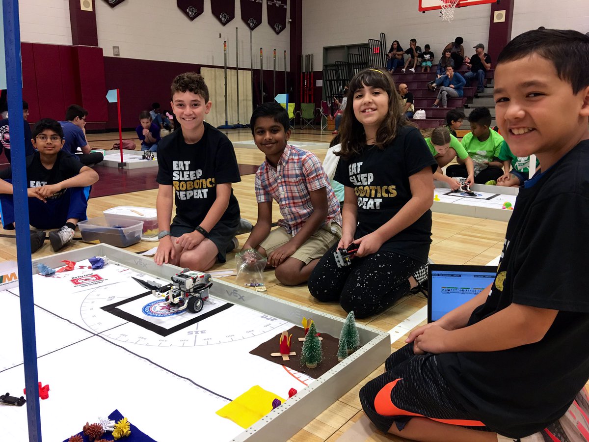 mrsakopp's tweet image. HERO Robotics Competition! A blast was had by all!!! @HumbleISD_GE @HumbleISD #wearegroves #HeroRobotics @kglover_prek
