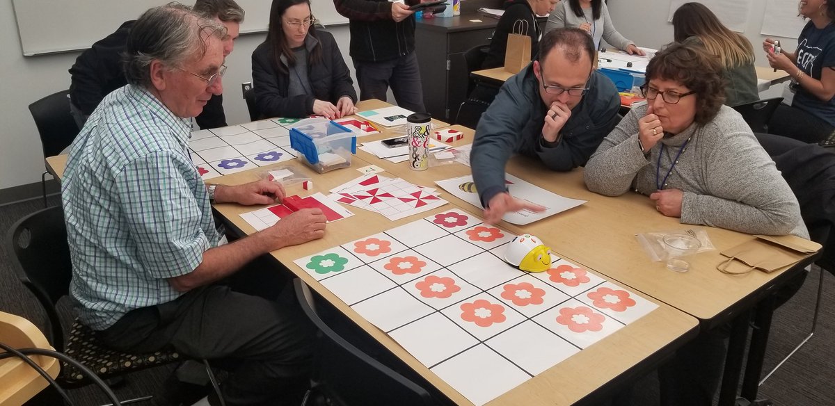 hlogananderson's tweet photo. Facilitating elementary coding with @BeebotCo at #ecet2or #ecet2 #edtech https://t.co/nigmd9S6cQ
