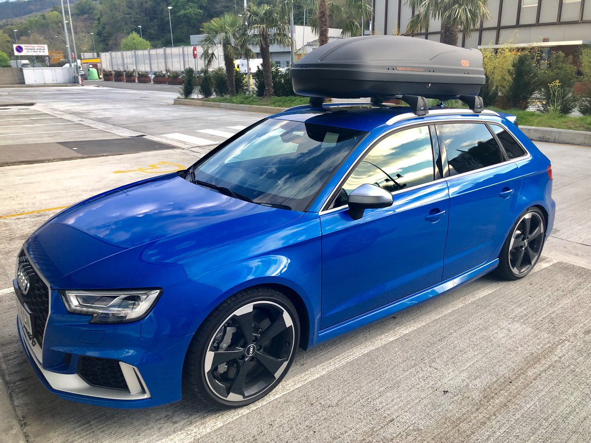 MiguelToril's tweet photo. Paddock 450 Limited Edition by @Cruzber1963; the most performant roof box to carry everything you need with style and travel performance 😬👌
#Cruz #CruzPaddock #CruzFamily #FamiliaCruz #RoofBox #Travel #Traveler #TravelLife #TravelPerformance #Performance #Traveling https://t.co/Q8WmdbPIJ2