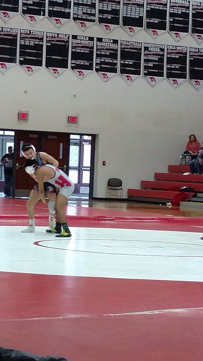 HollandWrestlin's tweet photo. 2 Champs, 2 Runner ups at the Cedar Spring tournament this morning. #SpringBattle #NoDaysOff https://t.co/K0GsTbxFBr