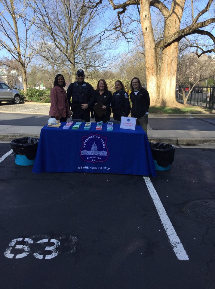 PWBrusoe's tweet photo. Our #DrugTakeBackDay with @DCPoliceDept was very successful! Thank you to Officers Luna and Arroyo and Kyi Branch, our community outreach coordinator. We took back 105.7 LBS of medication! Great #Communityengament and #Neighborhood #Policing https://t.co/T3mRn2jFNL