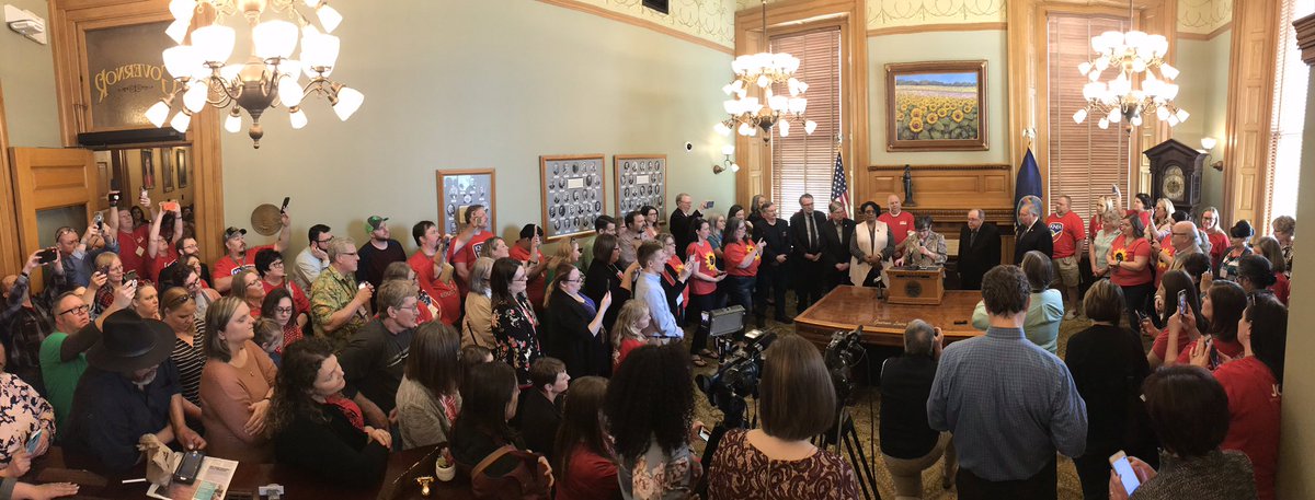 GovLauraKelly tweet picture