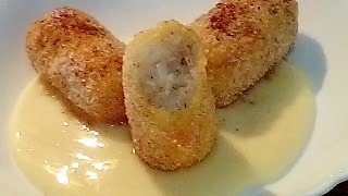 JoseDG68's tweet photo. Croquetas de arroz con leche, sobre un cúlis de natillas.
https://t.co/2WOlueZF7R https://t.co/9kjMmmQptP