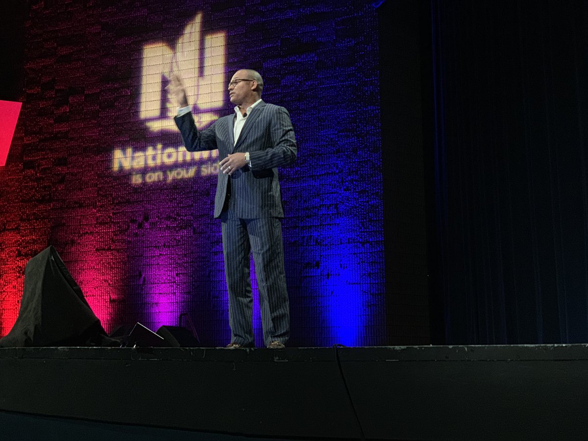 blackenterprise's tweet photo. .@JPMorgan's Sekou Kaalund said the company is committed to hiring 4,000 black students in the next 5 years! #SOARINATL #AdvancingBlackPathways https://t.co/fCdEXxzZu1