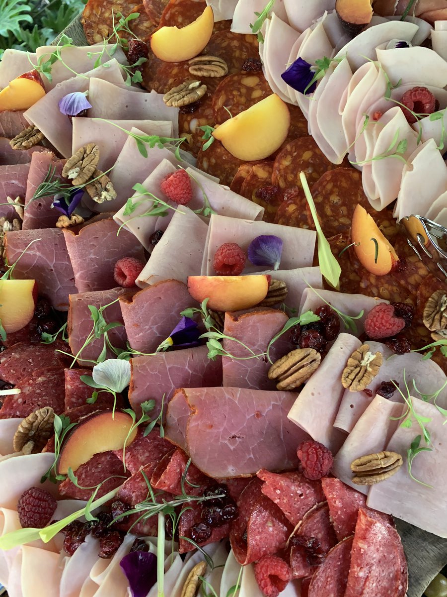 MaritoPino's tweet photo. Para mi el mejor brunch de latam y con tragos de mi bar favorito en CDMX.
#RecoveryBrunch en @FSMexico
@FiftyMils https://t.co/ZsoQcXYnfZ