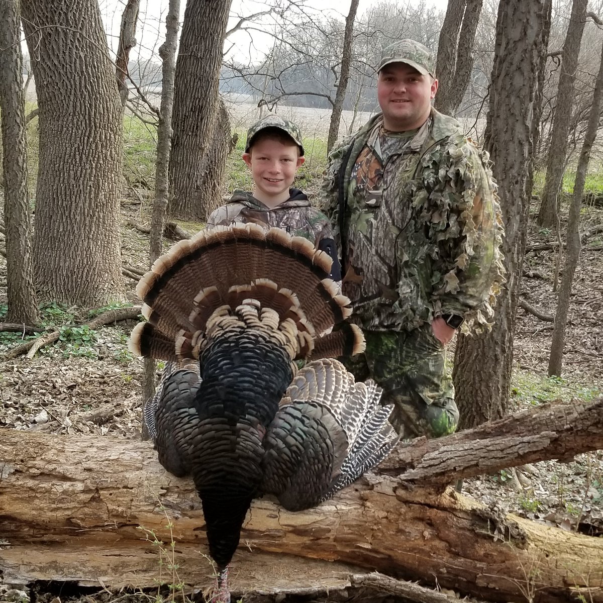2FoGameCalls's tweet photo. This is what it is about. Take a youth out. Get em off the xbox. Called these in with blue nasty and beard buster glass call. Get yours today!! #2fo #turkeyhunting #mossyoak #longbeardxr #youthhunters #mentor #customcalls https://t.co/aHiyhHUCYi https://t.co/jM91HZSMEA